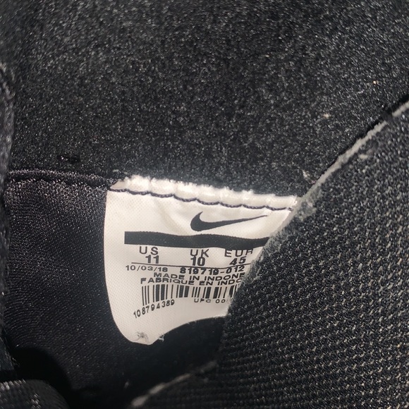 nike cortez size 11 used nothing wrong  them at all just needa get a 11.5 - Picture 3 of 5